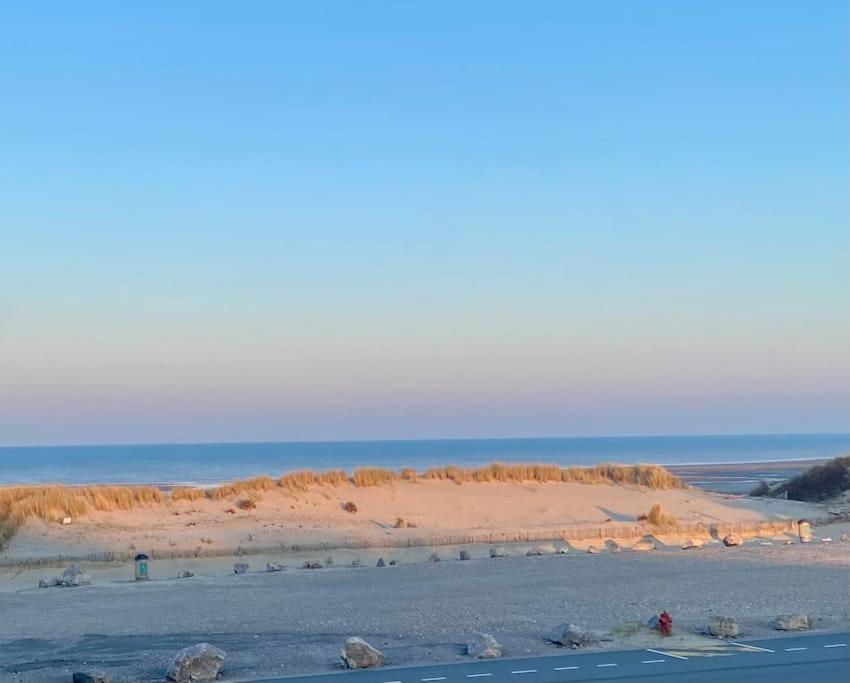 Studio Entre Mer Et Dunes Avec Balcon Vue Laterale Mer 50M Plage Pour 3 Pers Wifi Menage Compris Fort-Mahon-Plage Extérieur photo