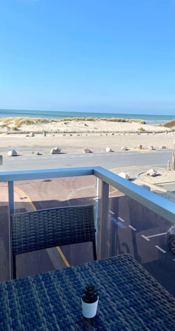 Studio Entre Mer Et Dunes Avec Balcon Vue Laterale Mer 50M Plage Pour 3 Pers Wifi Menage Compris Fort-Mahon-Plage Extérieur photo