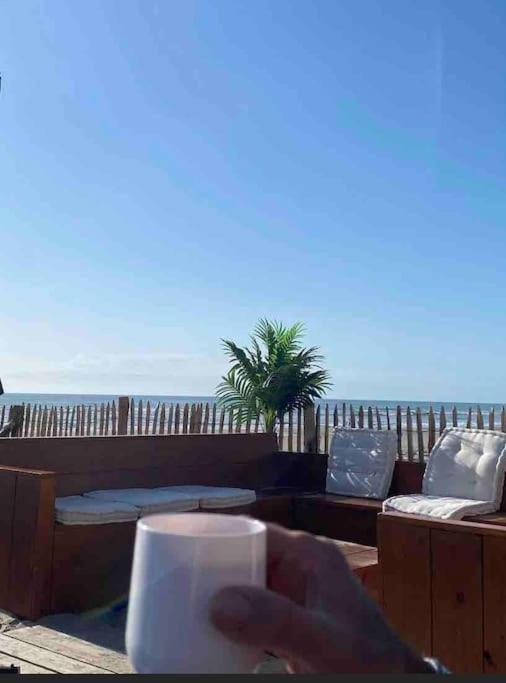 Studio Entre Mer Et Dunes Avec Balcon Vue Laterale Mer 50M Plage Pour 3 Pers Wifi Menage Compris Fort-Mahon-Plage Extérieur photo